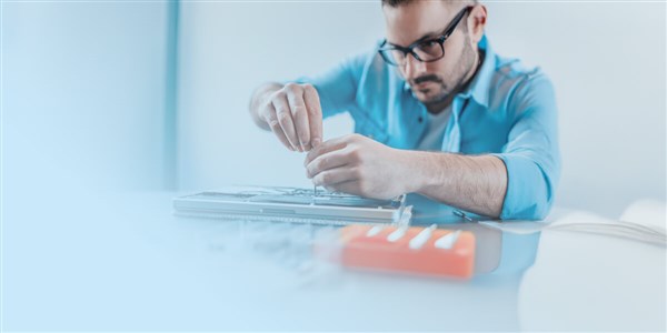 Проверка на устройство в сервиз - 1200x600px.