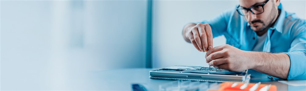 Проверка на устройство в сервиз - 2000x600px.