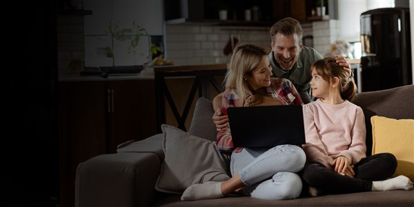 Wi-Fi Mesh за високоскоростен интернет във всяка точка на дома - 1200x600px.