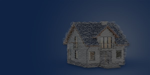 Защити най-ценното със застраховка на мига - 1200x600px.